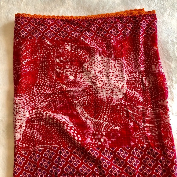 Scarf - Picture 3 of 3